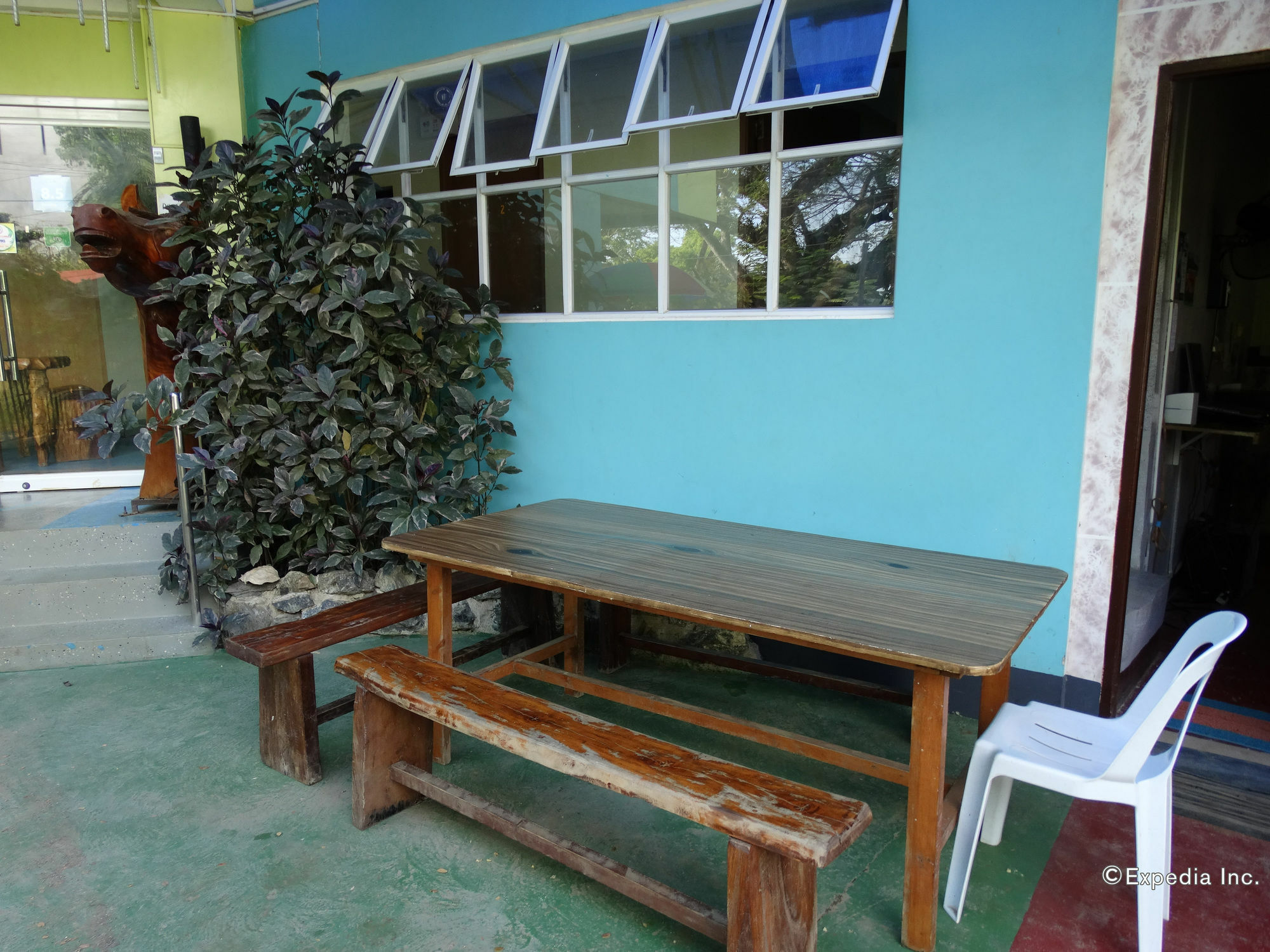 Ezy Stay Puerto Princesa Tiniguiban Экстерьер фото